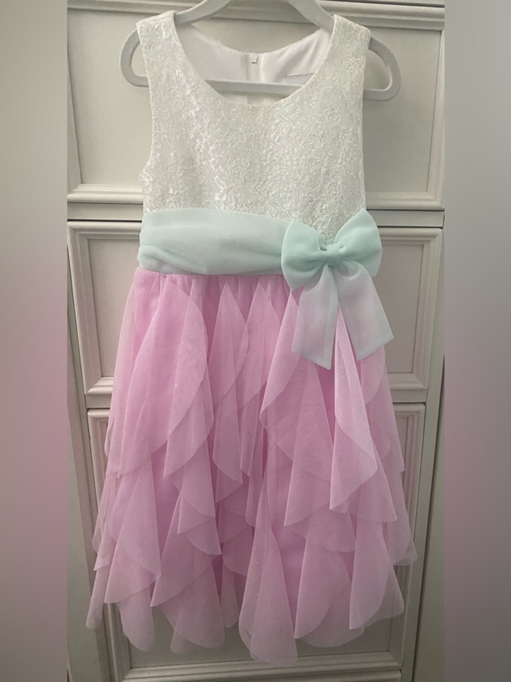 Rare Editions NWT White Lace Sequins Bodice & Layered Ruffle Tulle Body & Bow